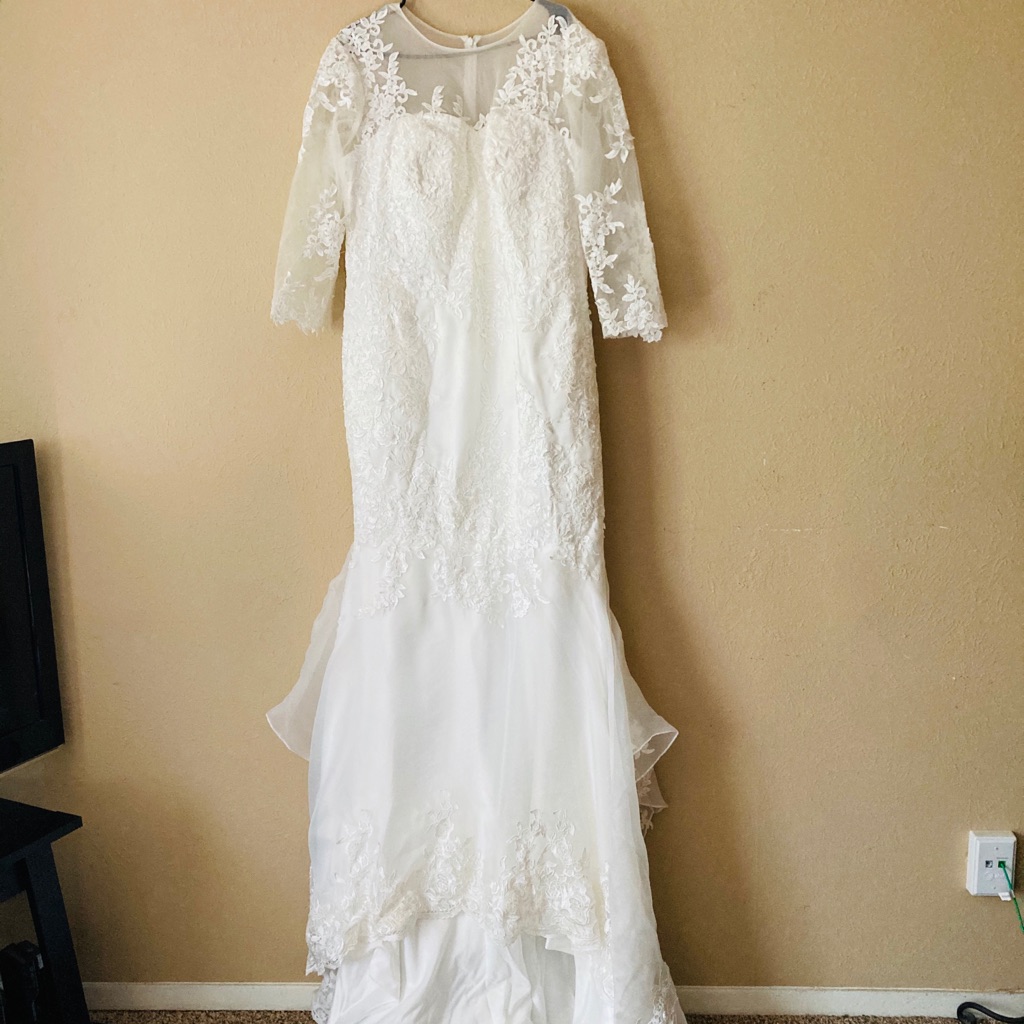 Lovely Plus Size Wedding Dress